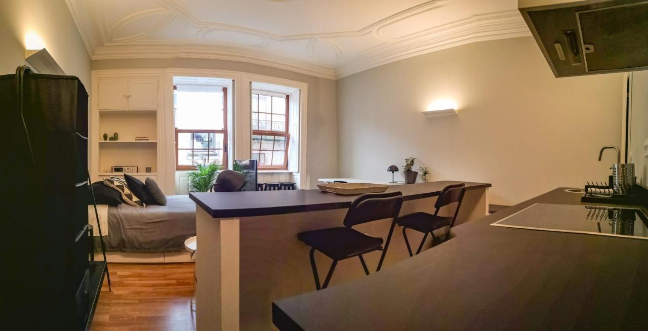 Baixa24 •P1R• Brand New Apt In The Historic Center Порту Екстер'єр фото