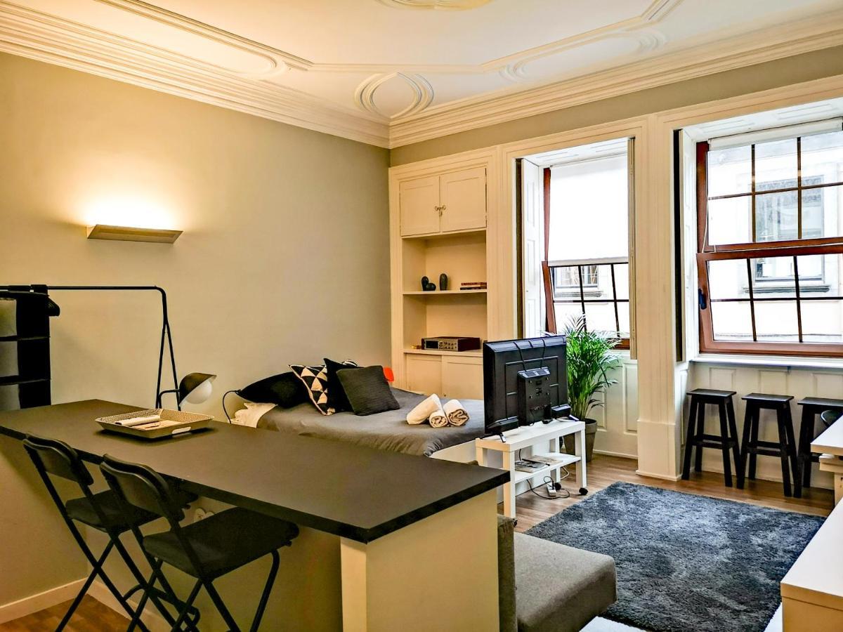 Baixa24 •P1R• Brand New Apt In The Historic Center Порту Екстер'єр фото